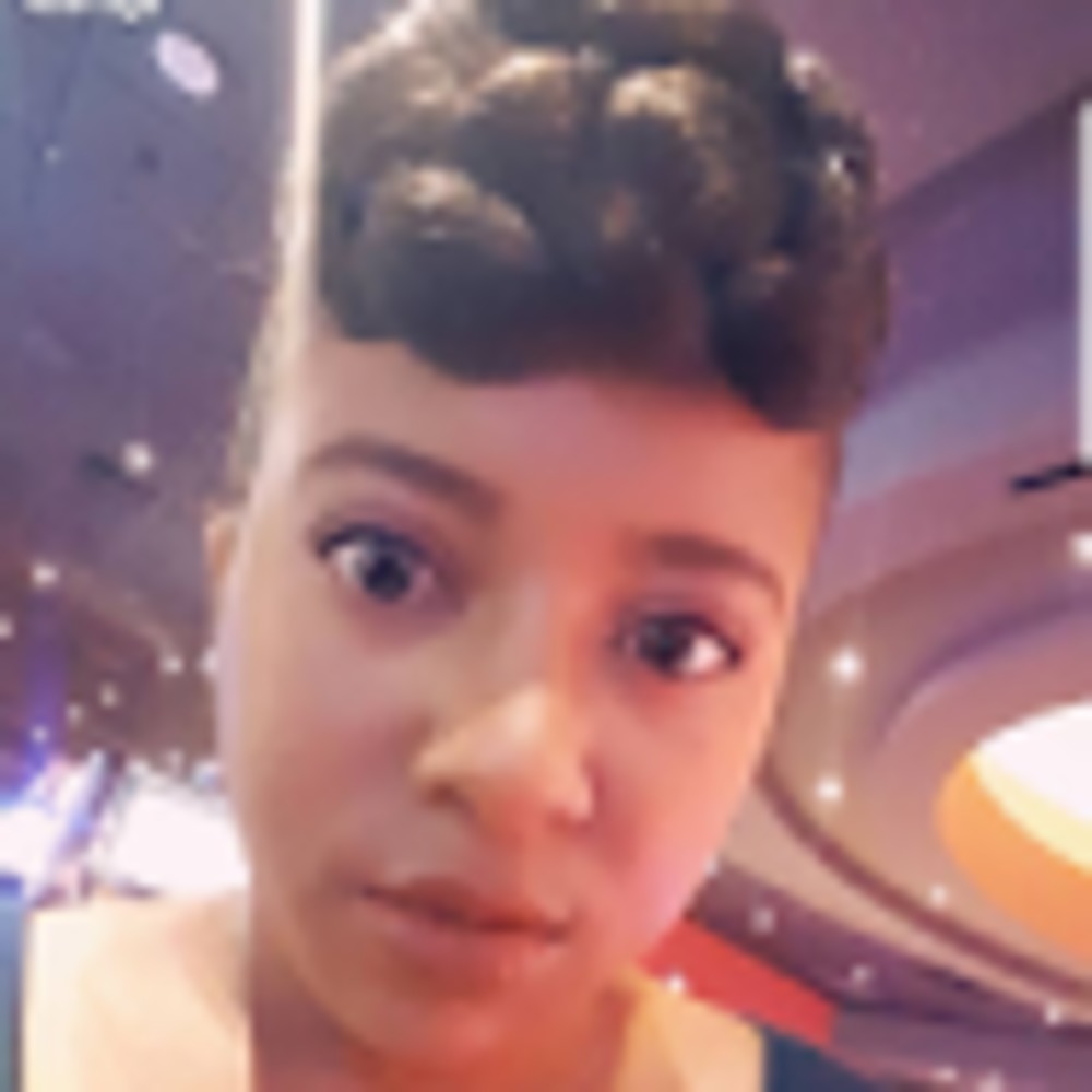 Meet your Posher, Tamekia